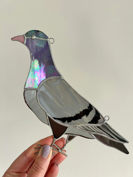 "Lauka balodis" – Columba palumbus (L.) mazā karināmā vitrāža