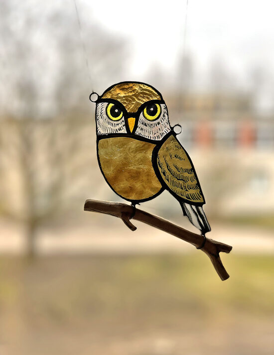 "Pūcīte"  mazā karināmā vitrāža